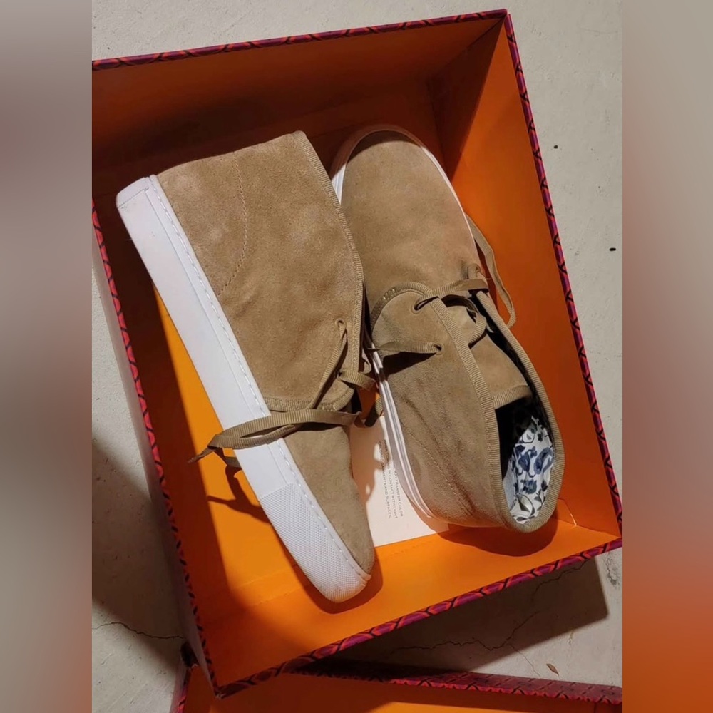 Tan Suede Men's Sneakers